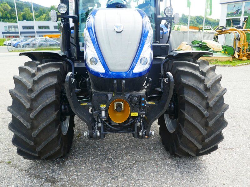 New Holland T5.140 Auto Command (Stage V)