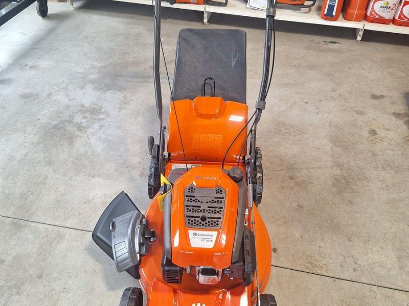 Husqvarna LC 151S