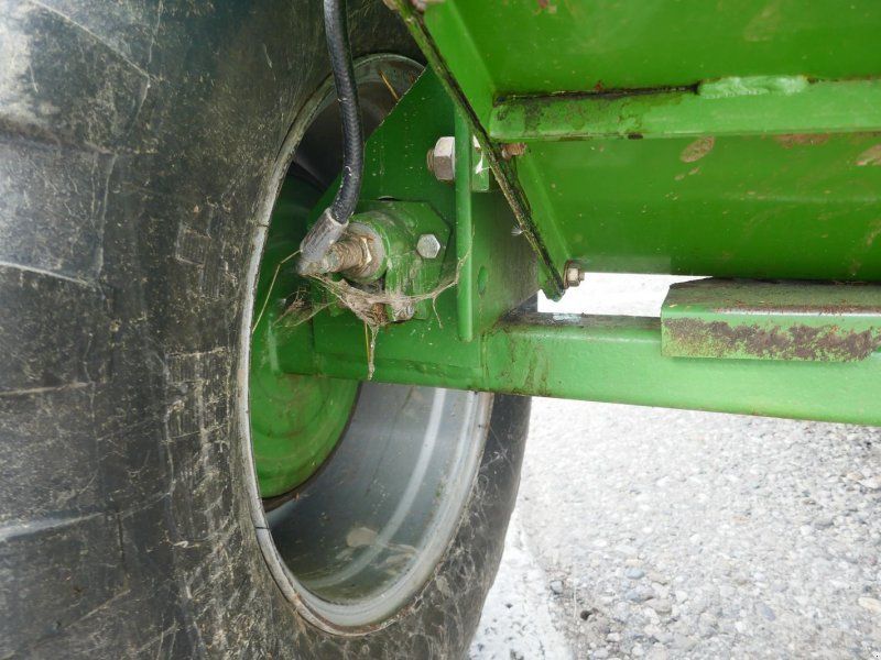 Krone Comprima F 125 XC