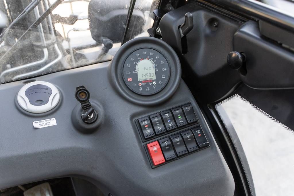 Manitou MC 30-4