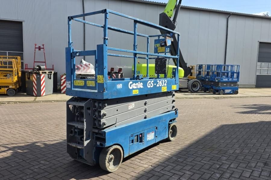 Genie GS2632 Electric, 10m Working Height, 227kg Capacit