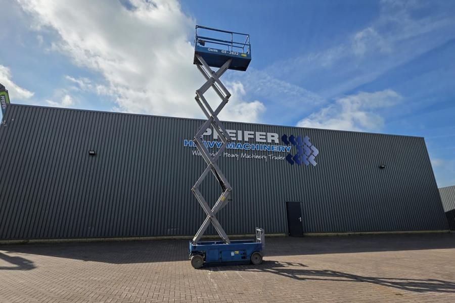 Genie GS2632 Electric, 10m Working Height, 227kg Capacit
