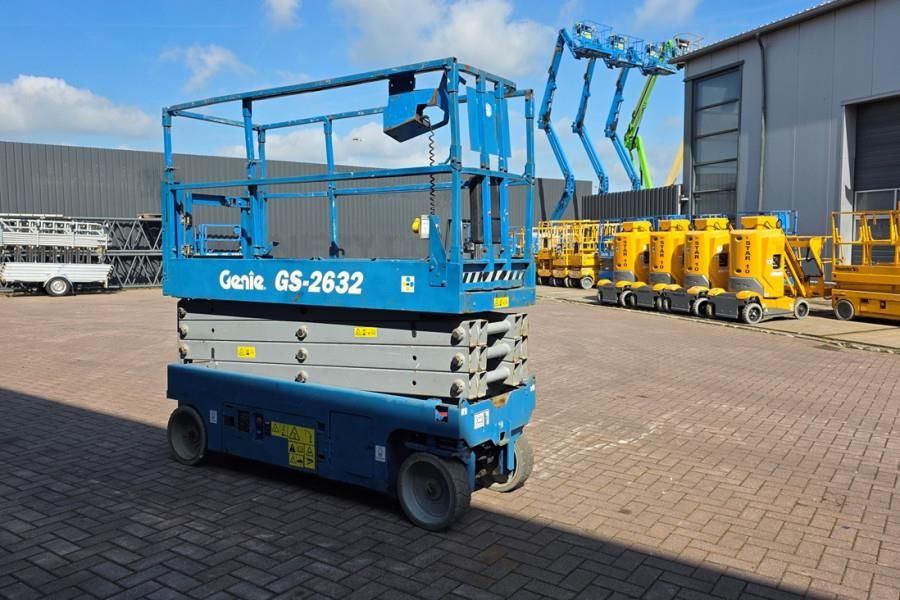 Genie GS2632 Electric, 10m Working Height, 227kg Capacit