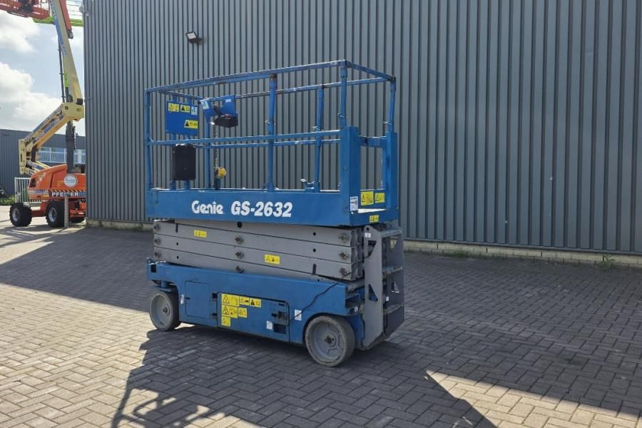Genie GS2632 Electric, 10m Working Height, 227kg Capacit