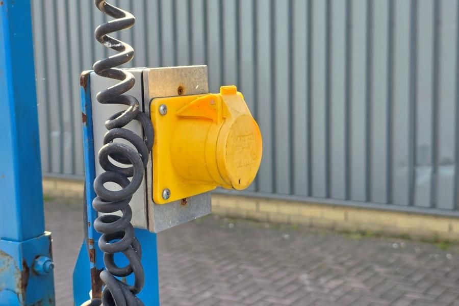 Genie GS2632 Electric, 10m Working Height, 227kg Capacit