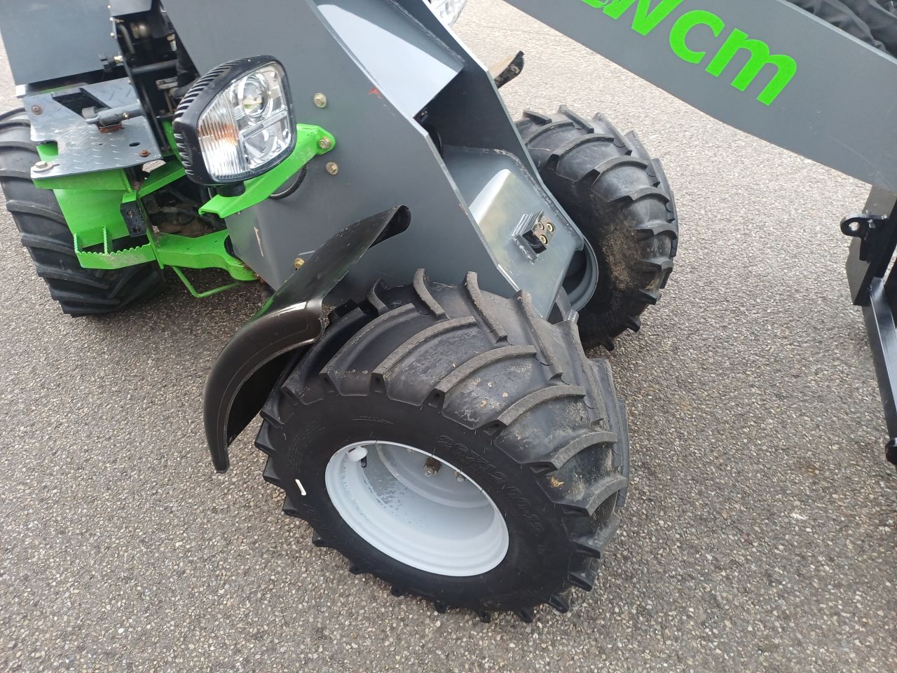 WCM 1460 minishovel Kubota