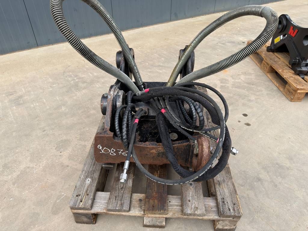 OilQuick OQ70/55 - M318D / 320D / 320E / 320F / 323D / 323E