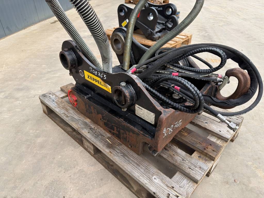 OilQuick OQ70/55 - M318D / 320D / 320E / 320F / 323D / 323E
