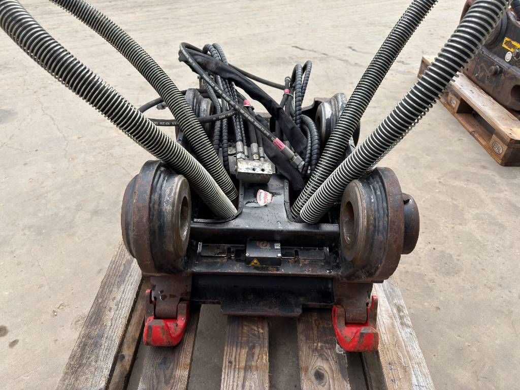 OilQuick OQ70/55 - M318D / 320D / 320E / 320F / 323D / 323E