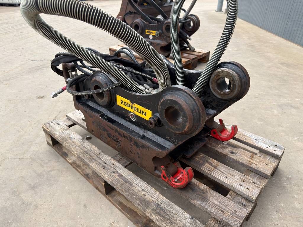 OilQuick OQ70/55 - M318D / 320D / 320E / 320F / 323D / 323E