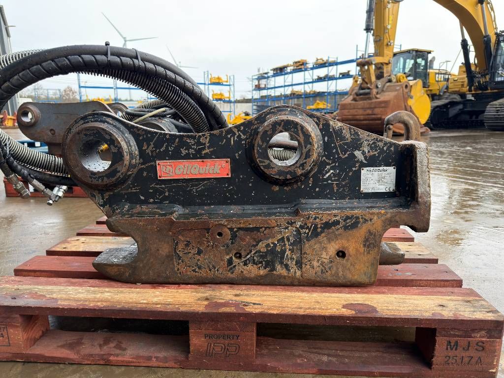 OilQuick OQ80 - M318D / M320F / M322D / 320D / 320E / 323D