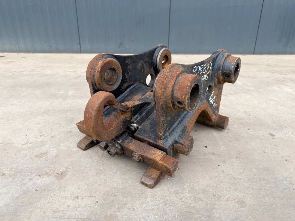 Verachtert CW10 - Caterpillar 307 / 308