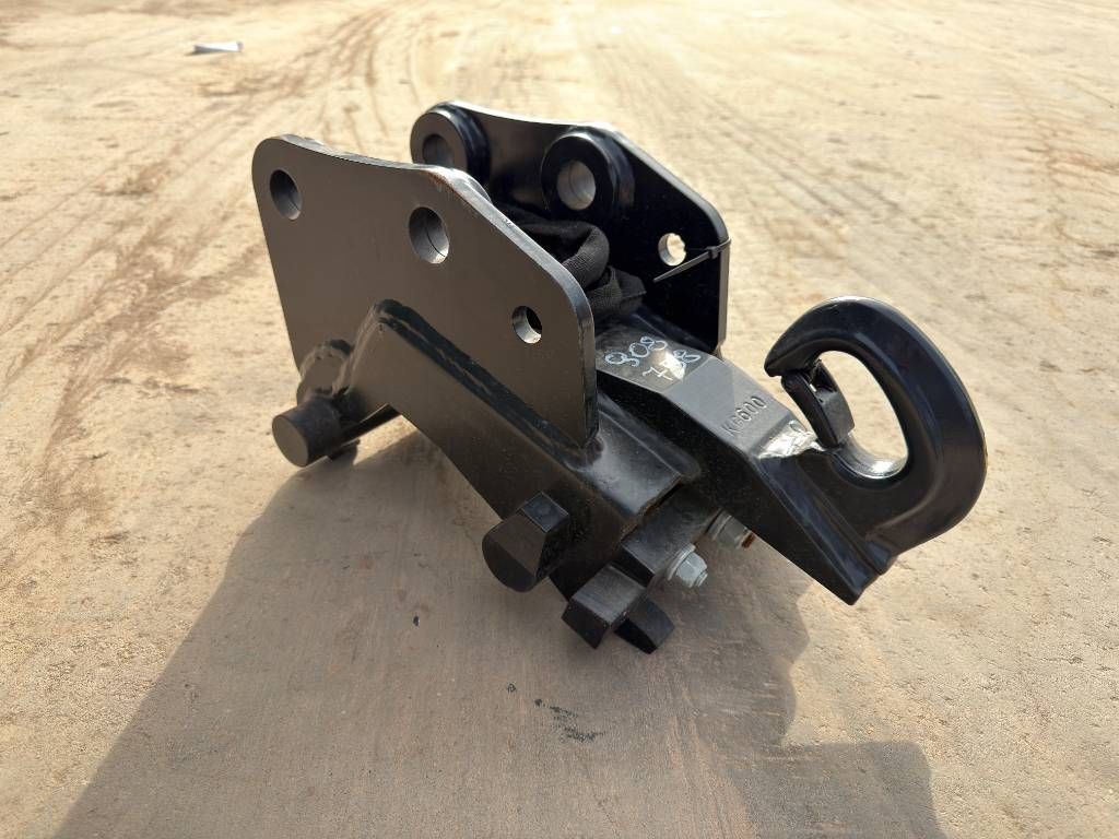 Verachtert W05 - Caterpillar 301
