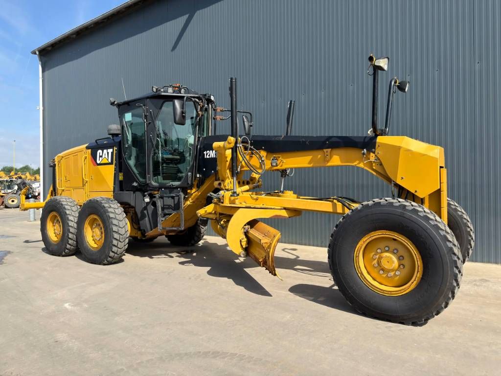 CAT 12M3