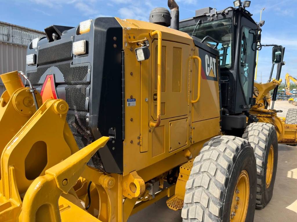 CAT 12M3