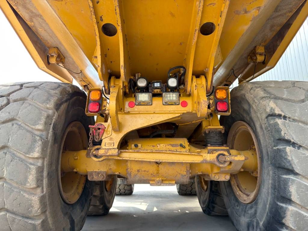 CAT 730C2