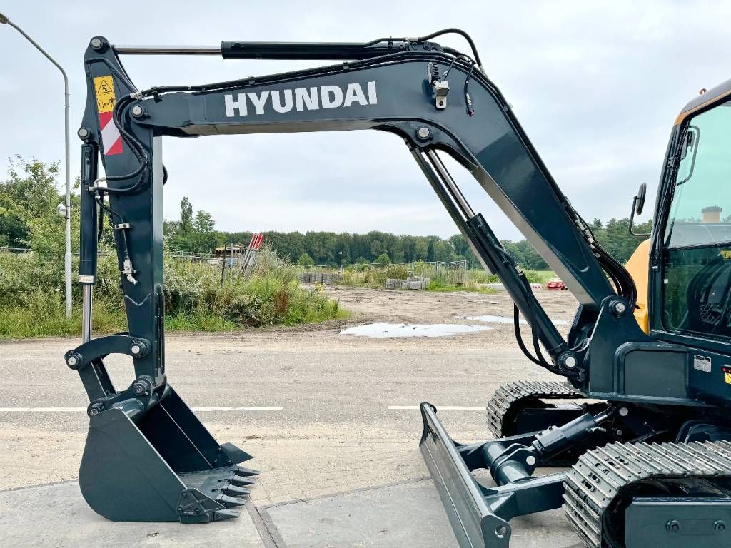 Hyundai HX60 PRO - New / Unused / 2026 model