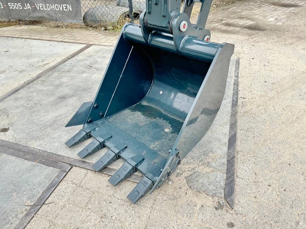 Hyundai HX60 PRO - New / Unused / 2026 model