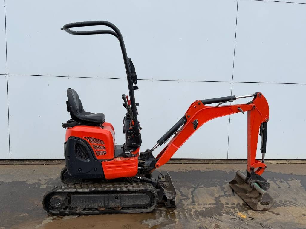 Kubota U10-G - Hydr. Undercarriage / Hammer Lines