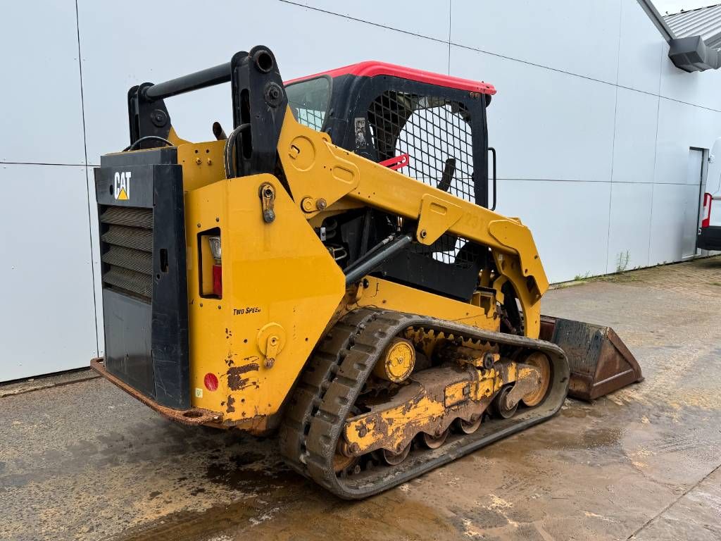 CAT 259D - Two-Speed Compact Track Loader
