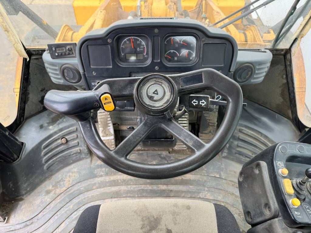 CAT 950H - Auto Greasing / Camera / Parking Heater