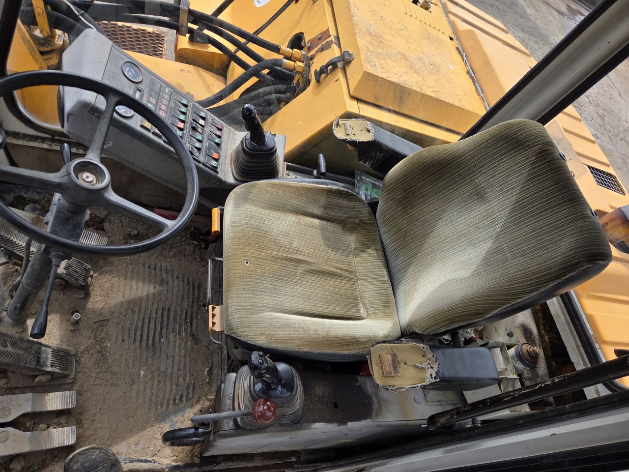 Liebherr A308