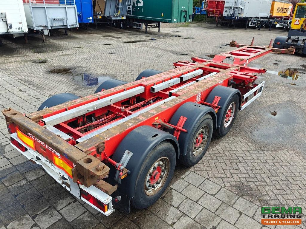 Renders Euro 800 Multi - 2x 20FT 1x30FT 1x40FT 1x45FT - Lift Axle - BPW Axles Disc Brake
