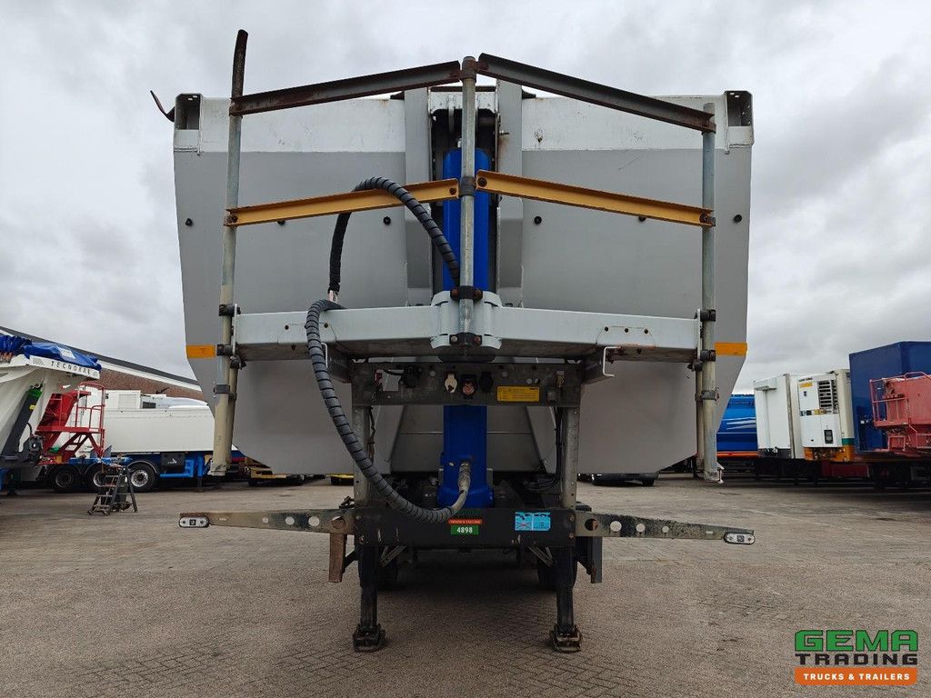 Schmitz Cargobull SGF*S3 HardoxSteel 32 m³ Kipper – Stahlchassis – Liftachse – 3-Achs-Schmitz-Scheibenbremse – 7070 kg