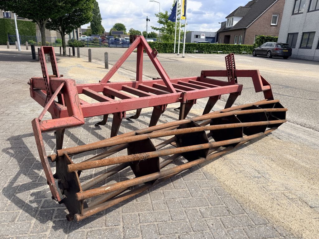 Cultivator