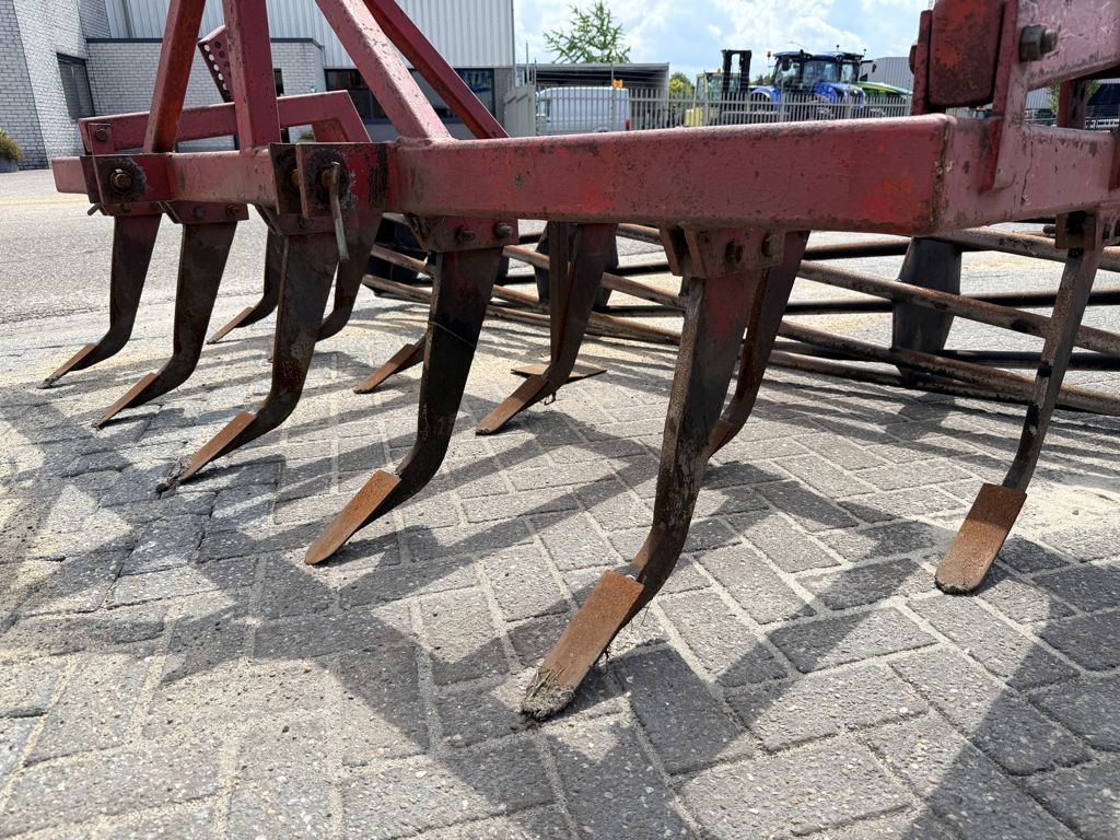 Cultivator