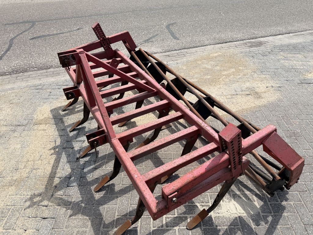 Cultivator