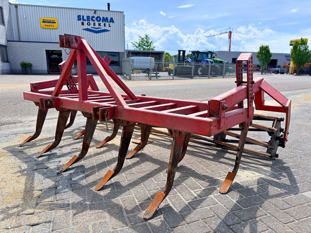 Cultivator