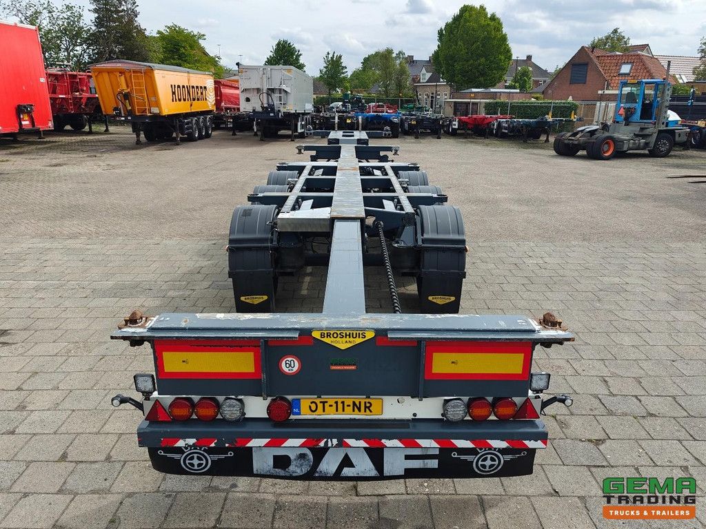 Broshuis 3UCC-39/45 MFCC All Types of Containers - Center/Rear Slider - Lift Axle - SAF Axles Disc Brake - 10/2026 MOT