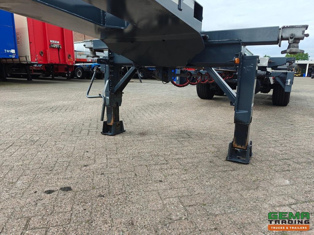Broshuis 3UCC-39/45 MFCC All Types of Containers - Center/Rear Slider - Lift Axle - SAF Axles Disc Brake - 10/2026 MOT