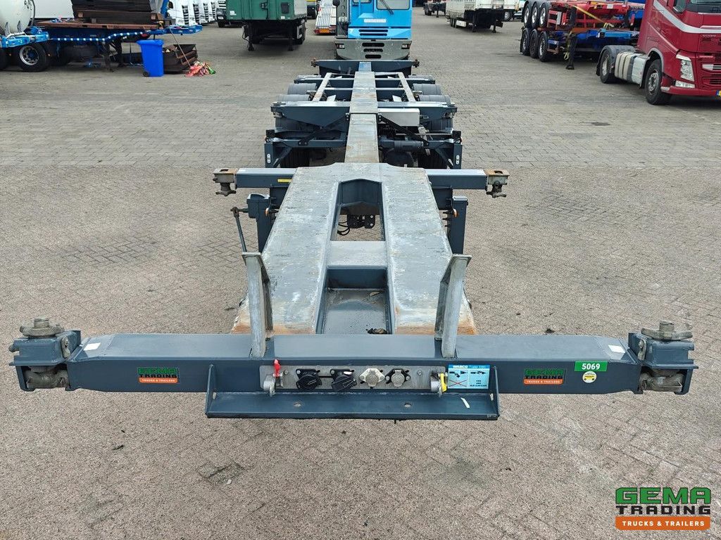 Broshuis MFCC-HD All Types of Containers - Center/Rear Slider - Lift Axle - SAF Axles Disc Brake - 10/2026 MOT