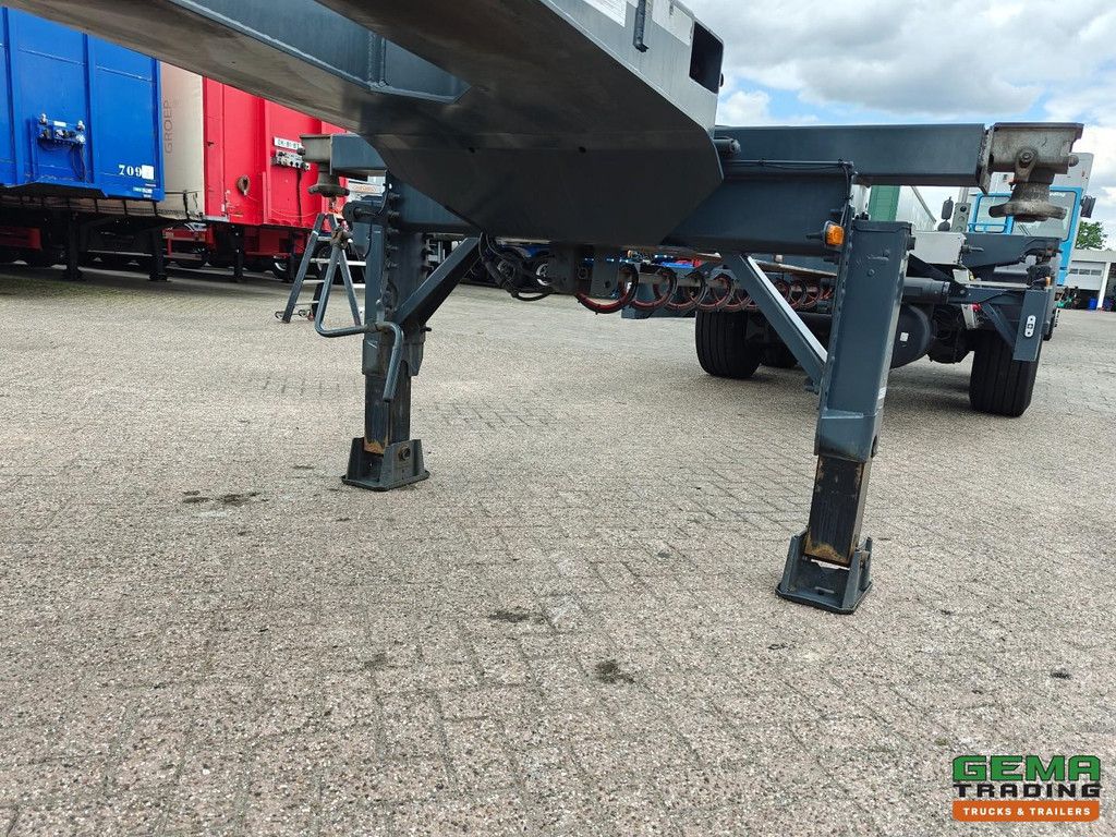 Broshuis MFCC-HD All Types of Containers - Center/Rear Slider - Lift Axle - SAF Axles Disc Brake - 10/2026 MOT