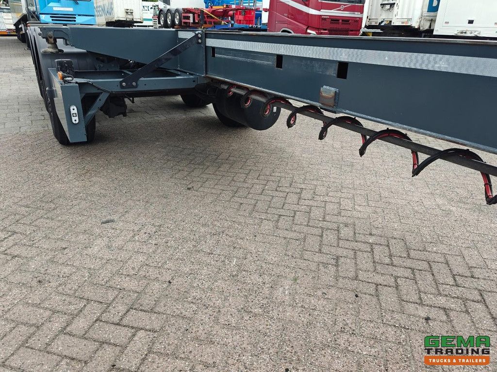 Broshuis MFCC-HD All Types of Containers - Center/Rear Slider - Lift Axle - SAF Axles Disc Brake - 10/2026 MOT