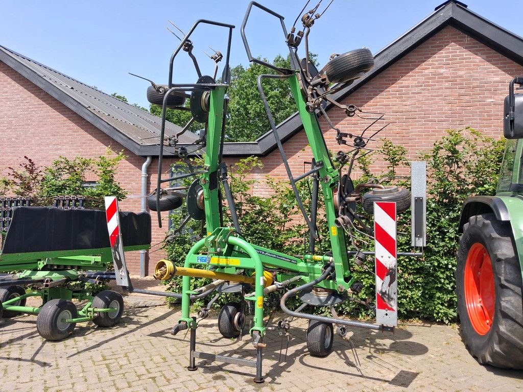 Deutz Condimaster 6821 schudder