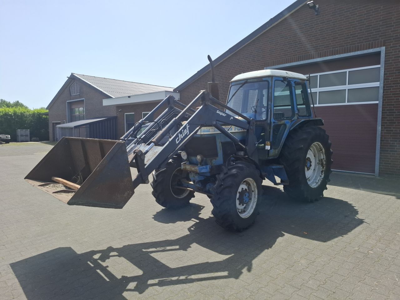 Ford 7710