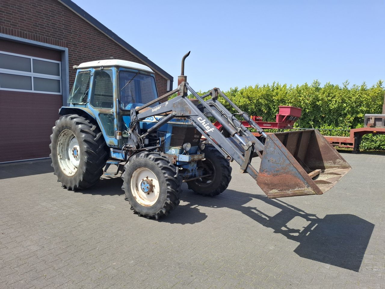 Ford 7710