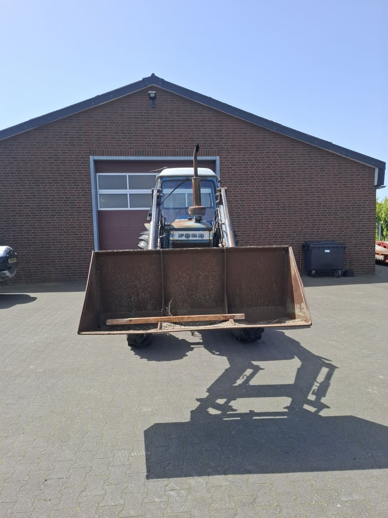 Ford 7710