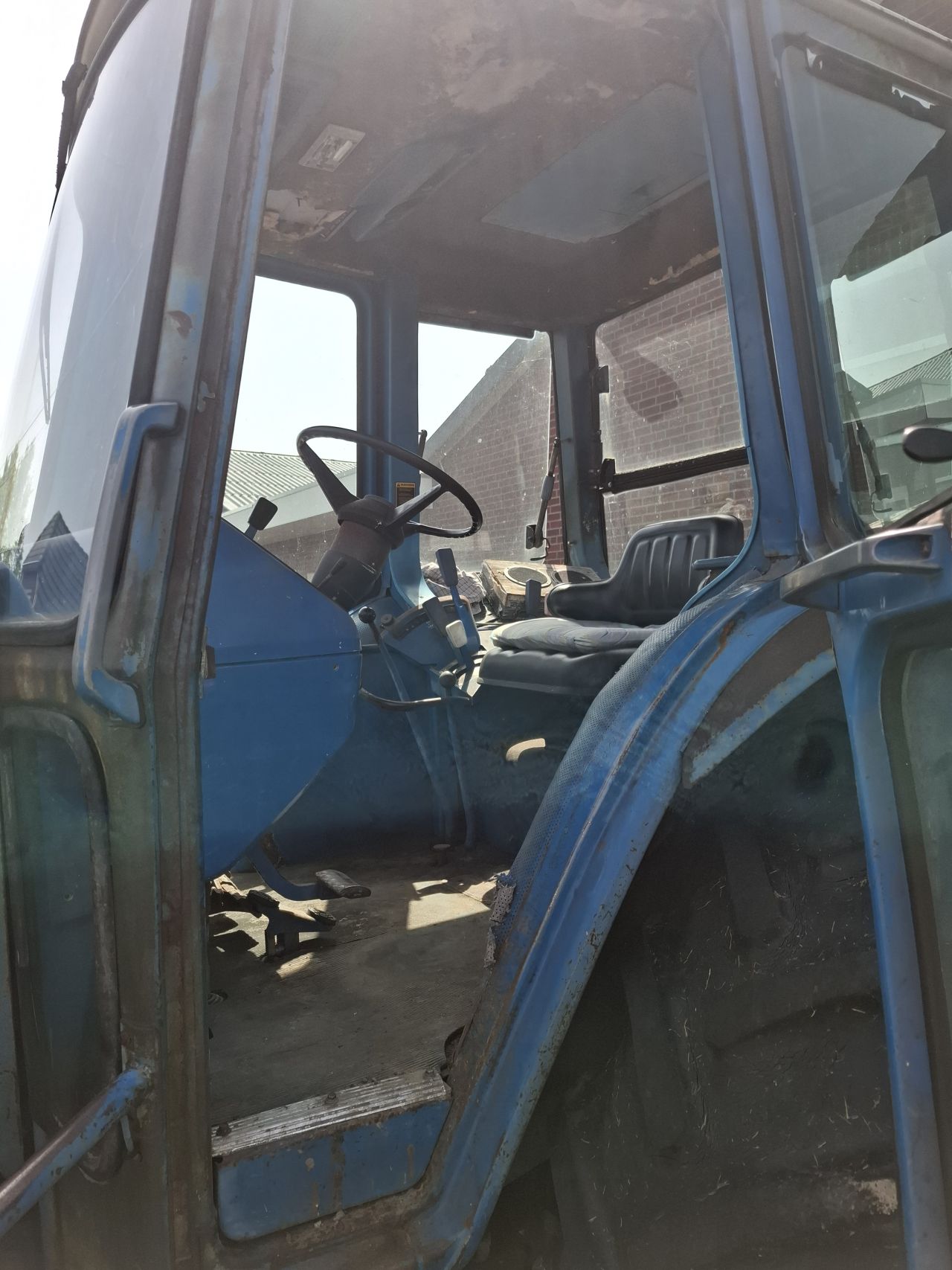 Ford 7710