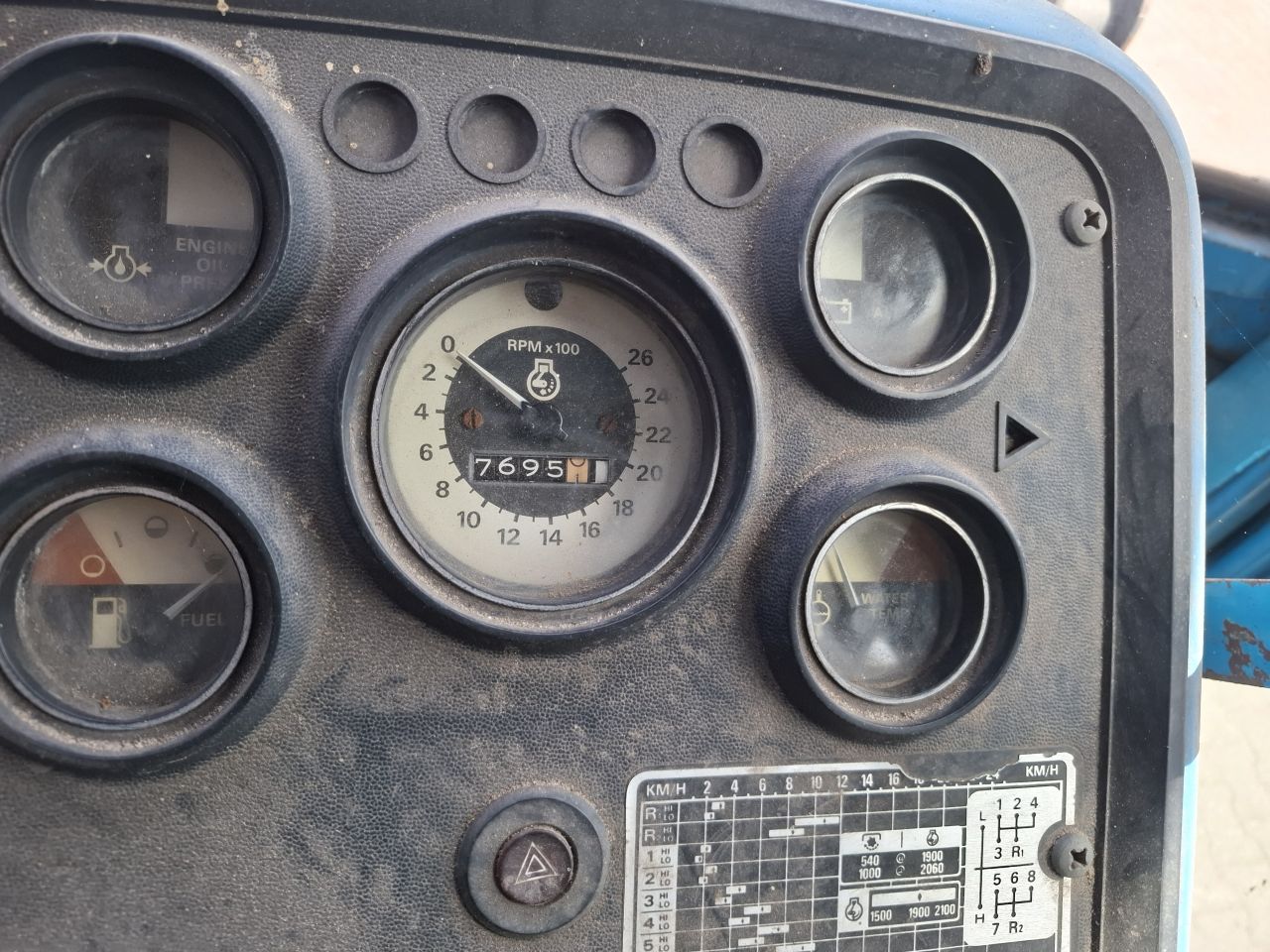Ford 7710