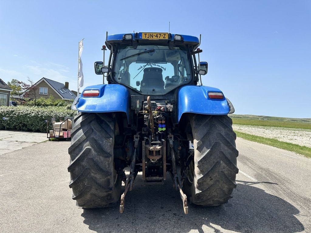 New Holland T7.210