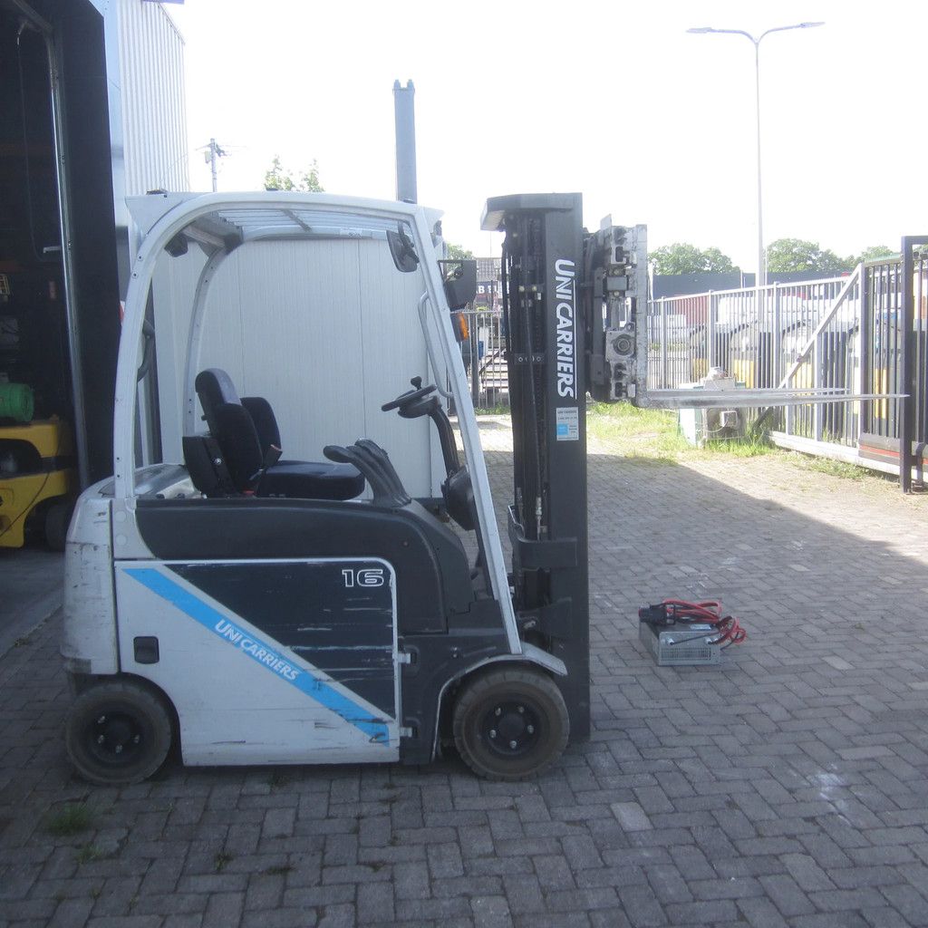 Unicarriers L16Q, elek., triplo, side shift, vorkenklem.