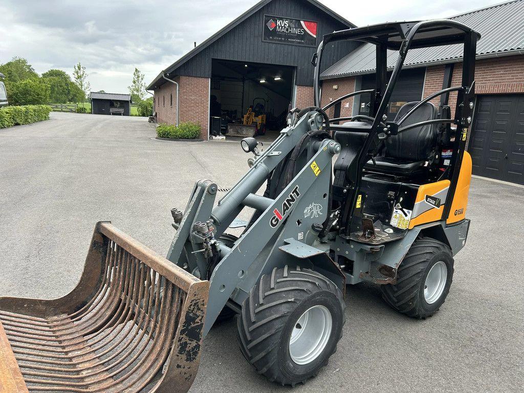Giant G1500