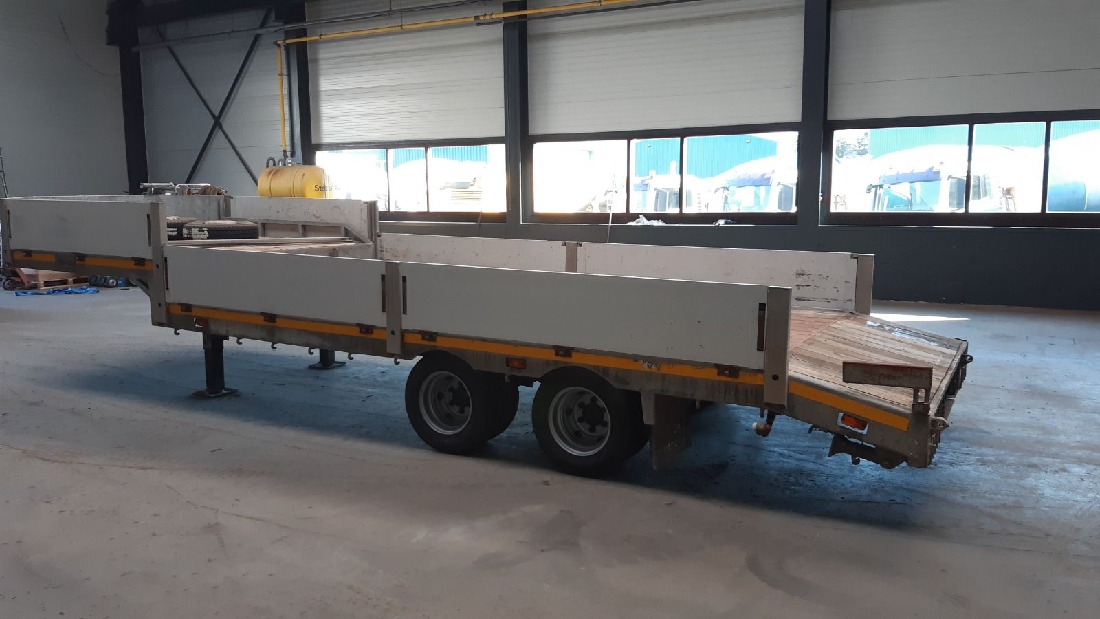 Mercedes 519 CDI i.c.m Veldhuizen trailer België registatie