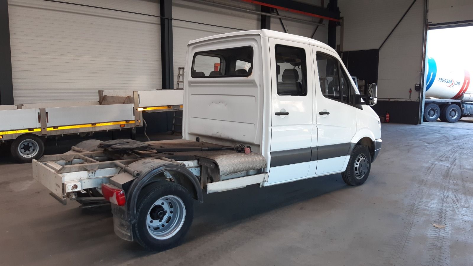 Mercedes 519 CDI i.c.m Veldhuizen trailer België registatie