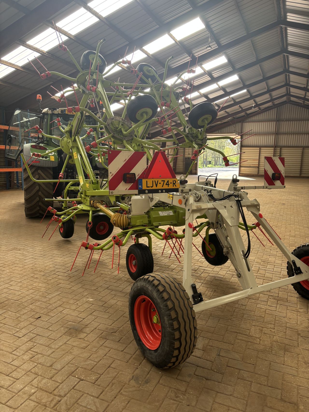 Claas volto 1320 T schudder getrokken
