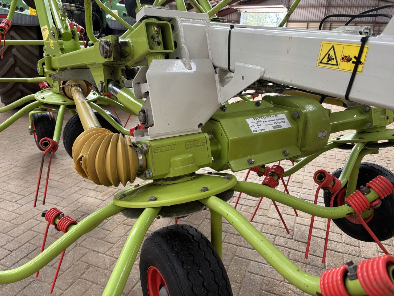 Claas volto 1320 T schudder getrokken